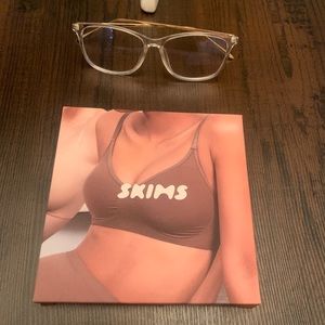 Skims | Sculpting Bra | Onyx (black) | L/XL